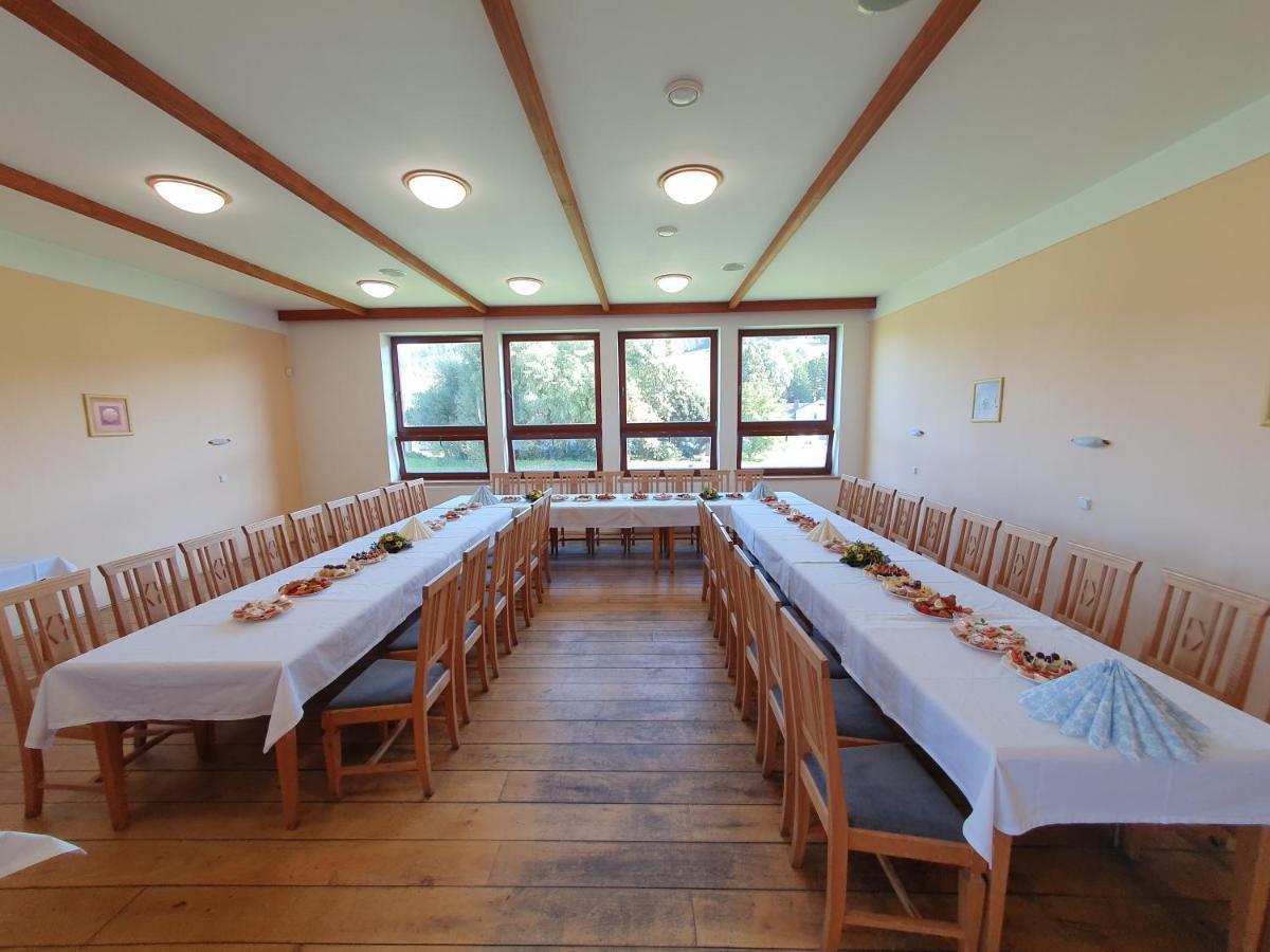 Hotel Zlaty Chlum Česká Ves エクステリア 写真