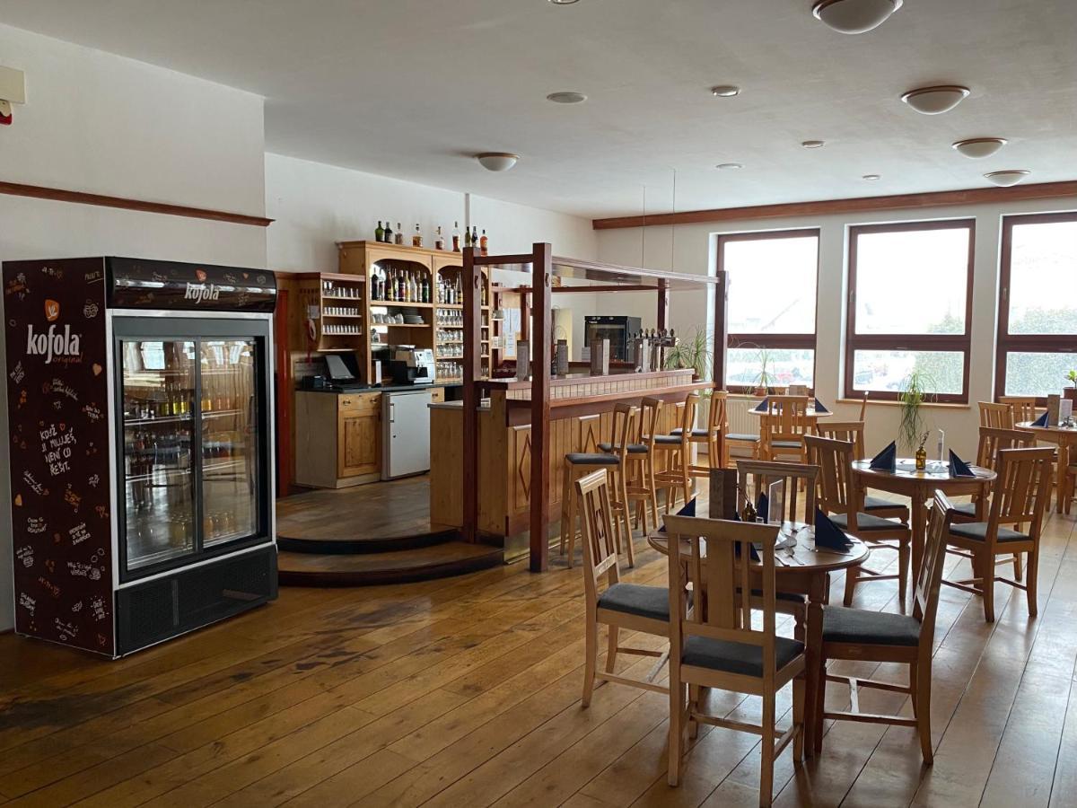 Hotel Zlaty Chlum Česká Ves エクステリア 写真